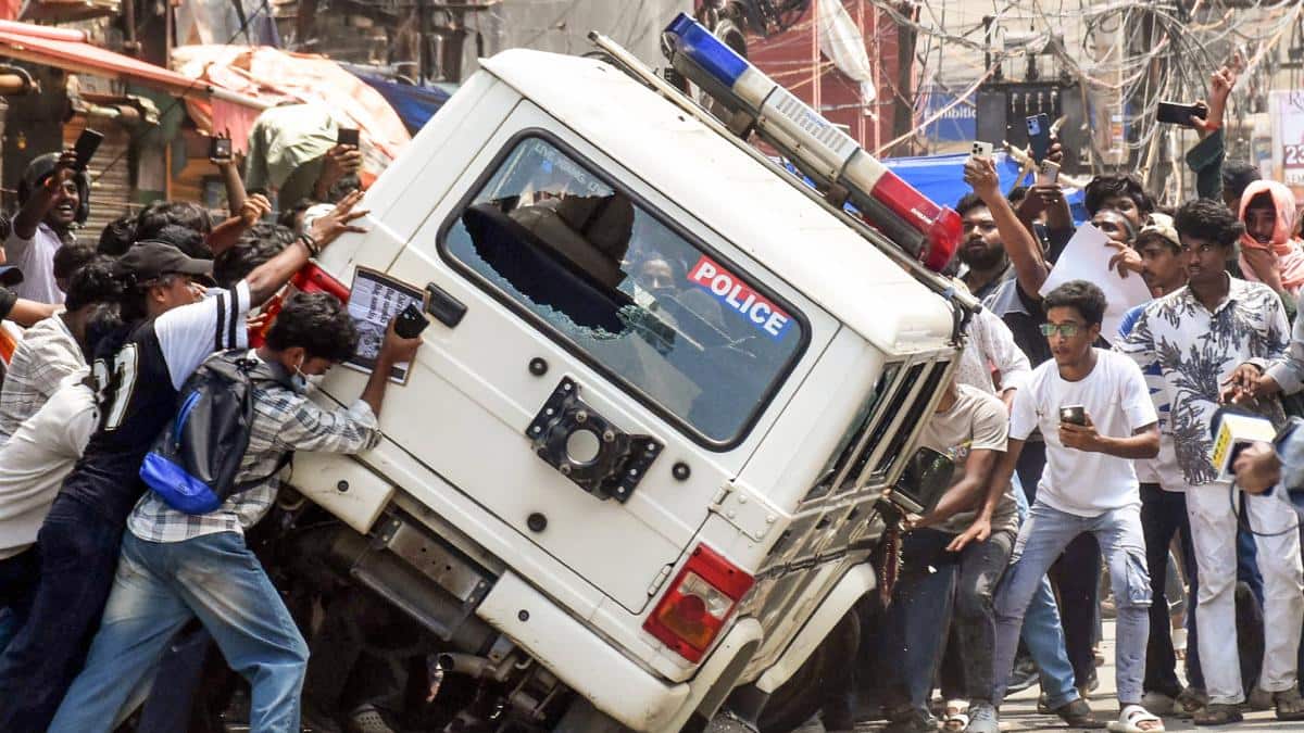 बिहार NEET आंदोलन: 355 को जेल, 91 पुलिसकर्मी घायल, आंकड़े जारी