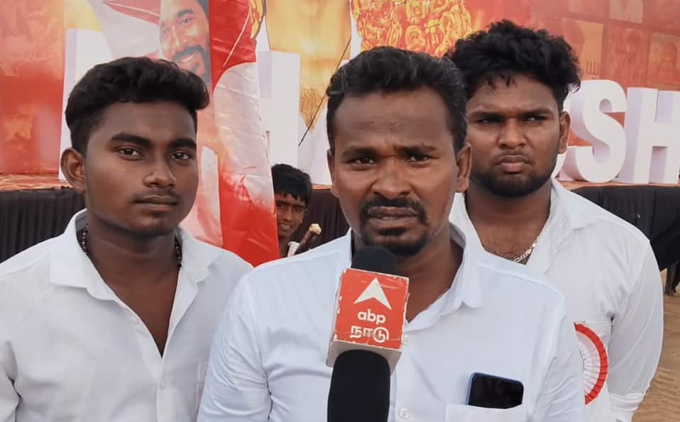அஜித் கூறிய அந்த ஒரு வார்த்தை! மேடையில் கெத்து காட்டிய தனுஷ் பேசியது என்ன?