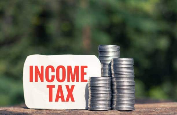 इनकम 4 लाख से कम, फिर भी भरना होगा ITR; बड़े सख्त हैं ये 6 बड़े नियम