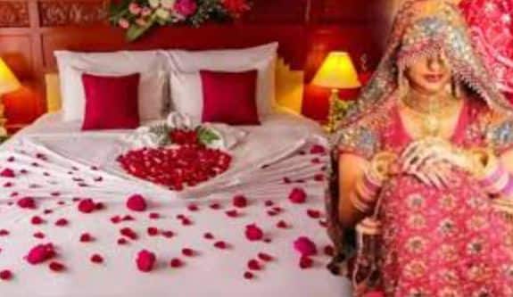 Suhagrat romantic  : ਵਿਆਹ ਹਰ ਇਨਸਾਨ ਦੀ ਜ਼ਿੰਦਗੀ ਦਾ ਇੱਕ ਖਾਸ ਪਲ ਹੁੰਦਾ ਹੈ ਅਤੇ ਸੁਹਾਗਰਾਤ ਦਾ ਵੀ ਆਪਣਾ ਵਿਸ਼ੇਸ਼ ਮਹੱਤਵ ਹੁੰਦਾ ਹੈ। ਕਈ ਵਾਰ ਲਾੜੇ ਆਪਣੀ ਵਿਆਹ ਦੀ ਪਹਿਲੀ ਰਾਤ ਨੂੰ ਲੈ ਕੇ ਇੰਨੇ ਉਤਸ਼ਾਹਿਤ ਅਤੇ ਘਬਰਾਏ ਹੋਏ ਹੁੰਦੇ ਹਨ ਕਿ ਉਹ ਕੁਝ ਅਜਿਹੀਆਂ ਗਲਤੀਆਂ ਕਰ ਬੈਠਦੇ ਹਨ, ਜਿਨ੍ਹਾਂ ਕਾਰਨ ਇਹ ਖਾਸ ਪਲ ਖਰਾਬ ਹੋ ਸਕਦਾ ਹੈ। ਆਓ ਜਾਣਦੇ ਹਾਂ ਕਿ ਕਿਹੜੀਆਂ ਗੱਲਾਂ ਦਾ ਧਿਆਨ ਰੱਖ ਕੇ ਤੁਸੀਂ ਆਪਣੀ ਸੁਹਾਗਰਾਤ ਨੂੰ ਹੋਰ ਸੁੰਦਰ ਅਤੇ ਯਾਦਗਾਰ ਬਣਾ ਸਕਦੇ ਹੋ।
