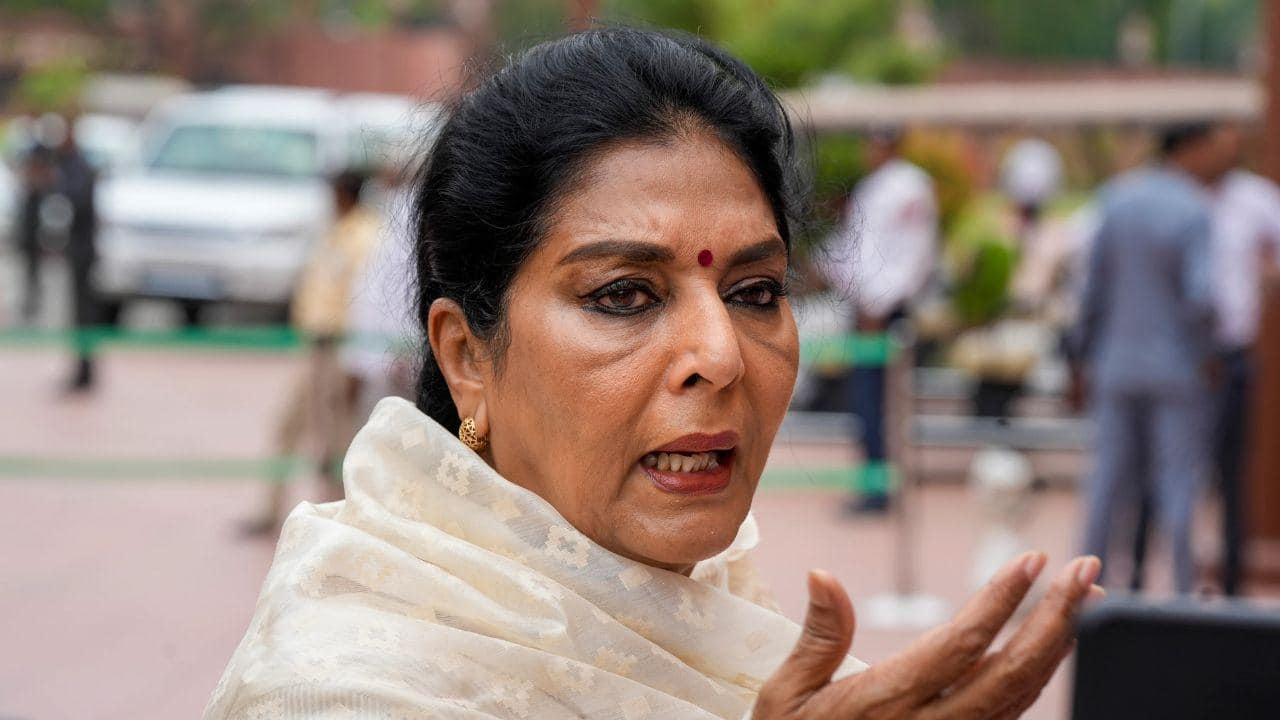 आपसे ही सीख रहे...' कंगना के 'गटर छाप' बयान पर भड़कीं कांग्रेस सांसद