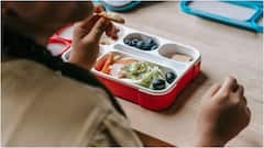 Plastic Food Containers : ఈ 6 ఫుడ్స్ ప్లాస్టిక్ డబ్బాల్లో అస్సలు పెట్టకూడదట.. ఫుడ్ సేఫ్టీ నిపుణుల హెచ్చరికలు ఇవే