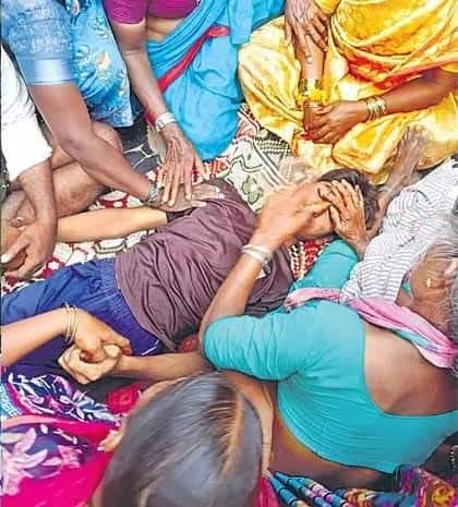 Inter Student Commits Suicide: నువ్వేమైనా మంత్రి కొడుకువా? మహిళా లెక్చరర్ అవమానించడంతో ఇంటర్ టాపర్ ఆత్మహత్య- గద్వాలలో ఘటన