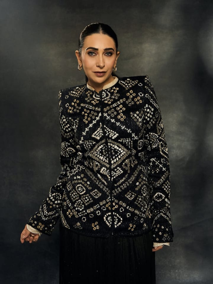 He said that Karisma Kapoor's mother Babita Kapoor was not at all happy with the relationship between Abhishek Bachchan and Karisma. Naseem said, 'Babita was strictly against this relationship. He did not approve of the love between Karishma and Abhishek. According to me, it was he who broke their relationship.