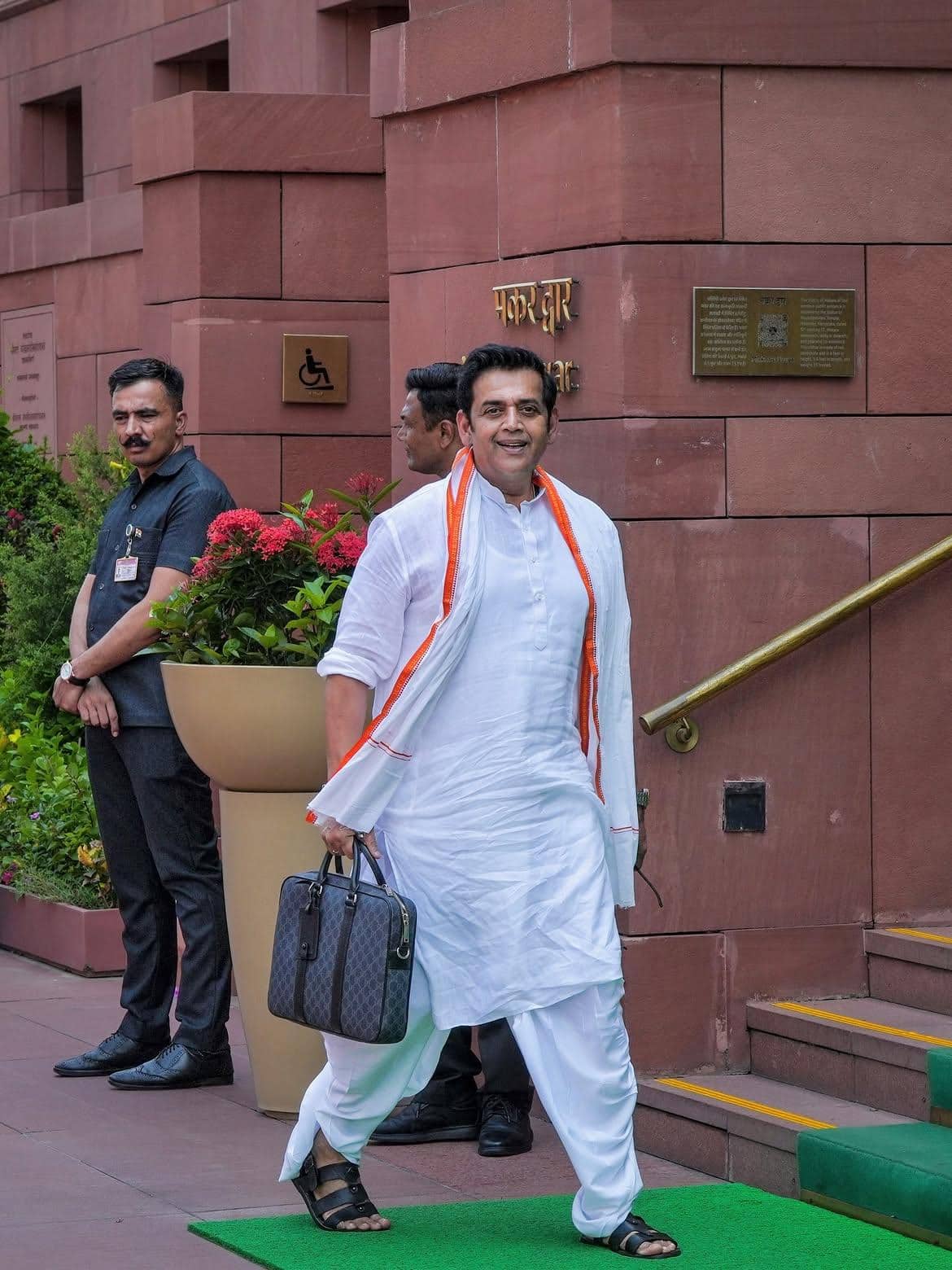 रवि किशन ने घटाया 18 किलो वजन, एक्टर ने रिवील की अपनी सीक्रेट डाइट