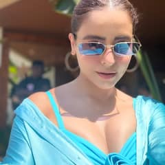 Aamna Sharif PHOTO: એક્ટ્રેસ આમના શરીફના હોટ અને સ્ટાઇલિશ અવતારને જોઈ ફેન્સ થયા પાણી પાણી