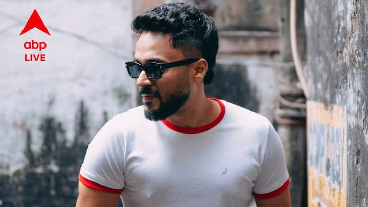 সোহমের কথায় তিনি ব্যক্তিগত কথা প্রকাশ্যে আনতে পছন্দ করেন না, তবে গত কয়েক মাস তাঁর ওপর দিয়ে এমন ঝড় গিয়েছে যে, তাঁর মনে হচ্ছে সবটা শেয়ার করে নিলে হয়তো কিছুটা হালকা লাগবে।