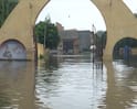 Nadiad Rain Photos: નડિયાદમાં 5 ઈંચ વરસાદથી જળબંબાકાર, રસ્તાઓ બન્યા નદી-ગરનાળા પાણીમાં ગરકાવ