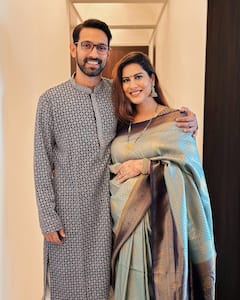 'मुसाफिर कैफे' के 'चंदर' की लव स्टोरी है बेहद फिल्मी, एक ही सेट पर काम करते-करते दे बैठे दिल