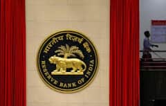 RBI ਦਾ ਵੱਡਾ ਫੈਸਲਾ : 1 ਅਕਤੂਬਰ ਤੋਂ ਬਦਲਣ ਜਾ ਰਹੇ ਹਨ FD ਦੇ ਨਿਯਮ, ਬੈਂਕਾਂ ਦੀ ਮਨਮਾਨੀ 'ਤੇ ਲੱਗੇਗੀ ਰੋਕ