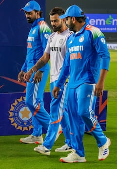 Rohit Sharma New Look : हिटमॅनची स्टाईल अशी की तरणी पोरंही फिकी पडतील! रोहित शर्माचा नवा लूक पाहून चाहते थक्क, नेमकं काय घडलं?