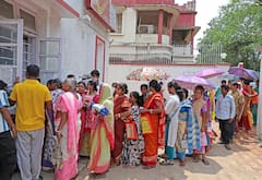 এখনও পাননি অন্নপূর্ণা যোজনার টাকা ? যোগাযোগ করতে পারেন এই ফোননম্বরগুলি বা ইমেল আইডি-তে