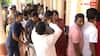 కర్ణాటక కానిస్టేబుల్ ఉద్యోగ పరీక్షలపై అభ్యర్థుల తిరుగుబాటు - పలు చోట్ల బాయ్ కాట్ - అసలు కారణం ఫేక్ న్యూస్