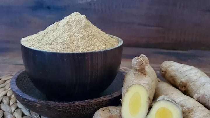 अगर आप 30 किलो सफेद हल्दी उगा लेते हैं और उसकी एक दम बढ़िया क्वालिटी होती है. बाजार में जिसे आप 400 रुपये प्रति किलोग्राम में बेचते हैं तो कुल 12000 रुपये कमा सकते हैं. जैसे ही आप अपनी खेती का दायरा बढ़ाते हैं वैसे ही आपकी कमाई भी बढ़ जाएगी.