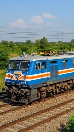 सावन के महीने में किस ट्रेन से जाएं उज्जैन महाकाल?