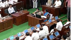 கைதுக்கு பின் நேருக்கு நேர் சந்தித்த விஜய்- உதயநிதி.! சட்டப்பேரவையில் நடந்தது என்ன.?