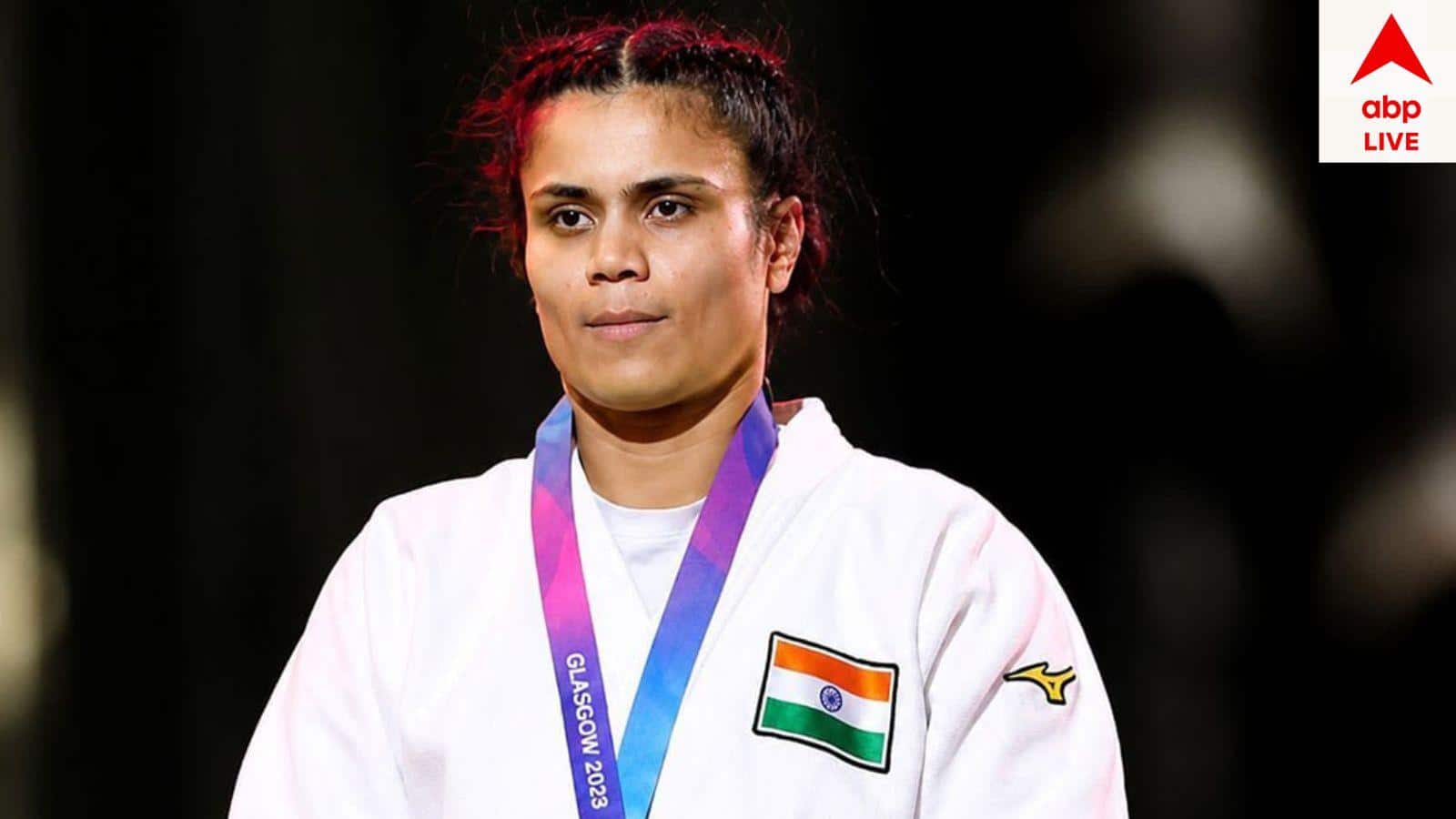 Commonwealth Games: ফোনের ওয়ালপেপারে সোনার মেডেলের ছবি রেখেছিলেন, রুপো জিতে ইয়ামিনির গলায় আক্ষেপের সুর