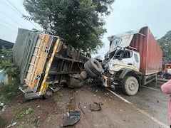 Pune Nashik Highway Accident: भीषण अपघात! भरधाव कंटेनर डिव्हायडर तोडून विरुद्ध दिशेच्या ट्रकला धडकला; पुण्याकडे येणारी वाहतूक ठप्प; पुणे-नाशिक महामार्गावरील घटना