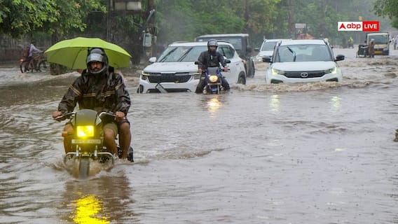 गुरुग्राम में जलभराव, नगर निगम कमिश्नर पर गिरी गाज, ट्रांसफर गुरुग्राम में जलभराव, नगर निगम कमिश्नर पर गिरी गाज, ट्रांसफर