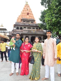 अनुष्का यादव की बेटी उज्जैनी का अन्नप्राशन, यूजर्स बोले- 'तेजू भइया पर गई है...'