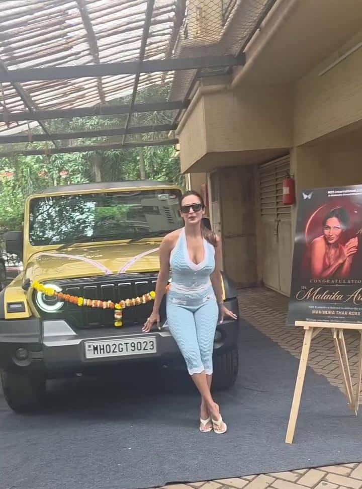 మలైకా అరోరా కొత్త కారు Mahindra Thar Roxx.. స్పెషల్ SUV ధర, ఫీచర్ల పూర్తి వివరాలు