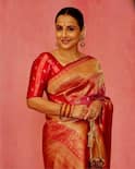 National Handloom Day: रेखा से आलिया और जाह्नवी तक, बॉलीवुड की ये हसीनाएं बढ़ा रही इंडियन हैंडलूम की शान