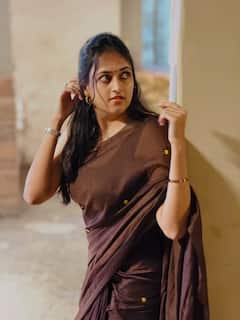 Harika Narayan: శారీలో సింగర్ హారికా నారాయణ్... బ్యూటిఫుల్ ఫోటోలు