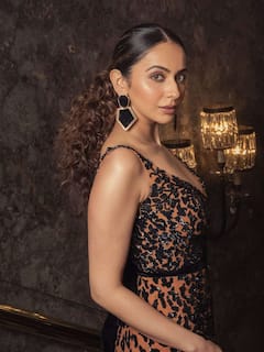 Rakul Preet Singh : క్వీన్ ఆఫ్ స్టైల్... అందాల రకుల్ - క్యూట్ అండ్ స్టైలిష్ లుక్