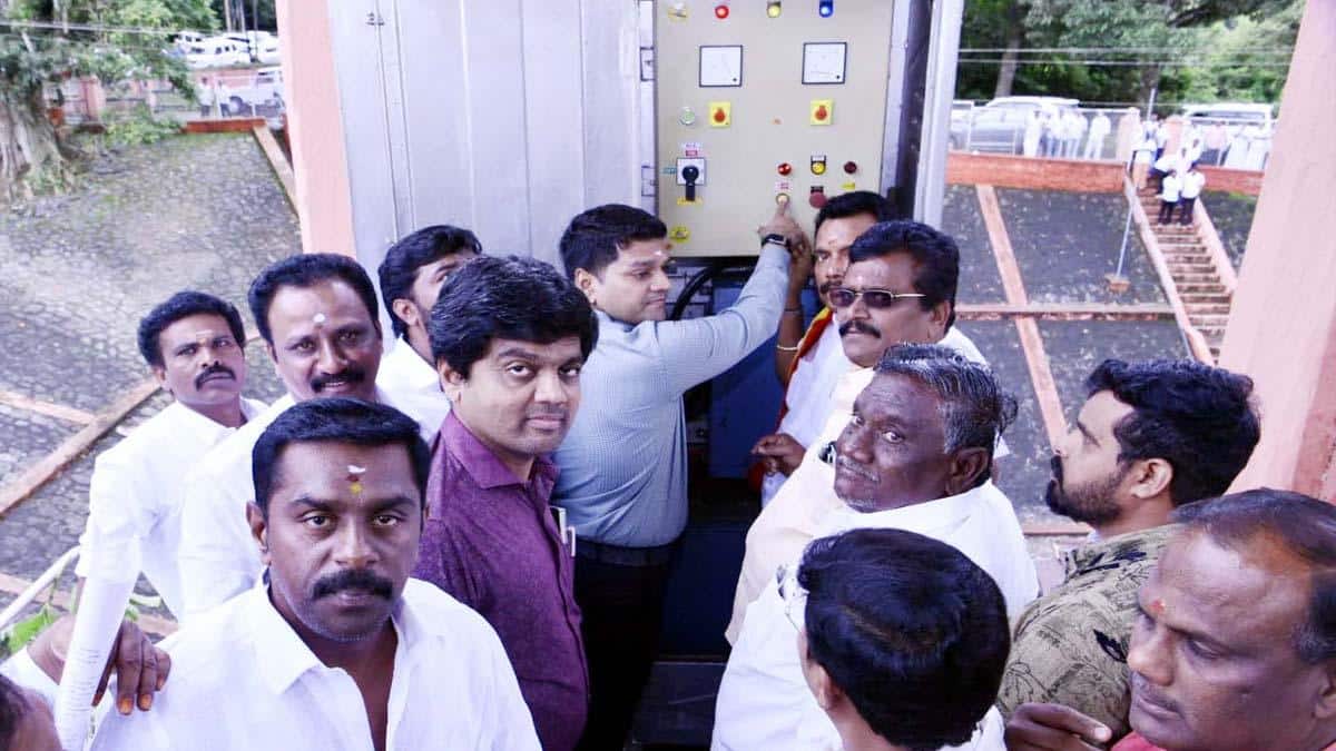 தாமதத்திற்குப் பின் கம்பம் பள்ளத்தாக்குக்கு முல்லைப் பெரியாறு அணை திறப்பு: விவசாயிகள் நிம்மதி!