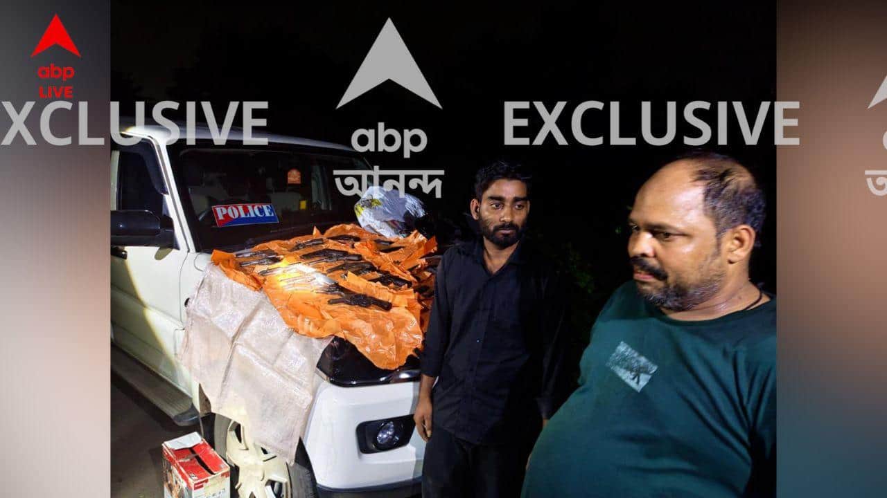 Arms Recovered: কয়লা মাফিয়ার ডেরায় অস্ত্রভাণ্ডার, উদ্ধার প্রচুর আগ্নেয়াস্ত্র-গুলি, STF- এর বড় সাফল্য