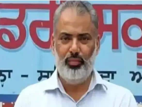 Punjab News: ਵੱਡੀ ਵਾਰਦਾਤ ਨਾਲ ਕੰਬਿਆ ਪੰਜਾਬ, ਹੈੱਡਮਾਸਟਰ ਦਾ ਬੇਰਹਿਮੀ ਨਾਲ ਕਤਲ, ਬਦਮਾਸ਼ਾਂ ਨੇ ਕੁਹਾੜੀ ਅਤੇ ਕਿਰਚ ਨਾਲ ਬੁਰੀ ਤਰ੍ਹਾਂ ਵੱਢਿਆ...