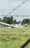 Plane Crash In Baramati: बारामतीत पुन्हा एकदा शिकाऊ विमान कोसळलं; परिसरात एकच खळबळ, Photo