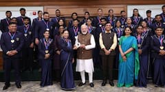 గ్లాస్గో కామన్వెల్త్ మెడలిస్ట్స్ తో ప్ర‌ధాని న‌రేంద్ర‌ మోడీ భేటీ.. క్రీడాకారులపై ప్రశంసల వర్షం