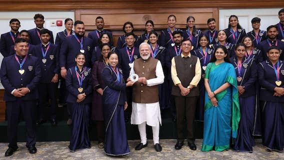 PM Modi CWG: గ్లాస్గో కామన్వెల్త్ మెడలిస్ట్స్ తో ప్రధాని నరేంద్ర మోడీ భేటీ.. క్రీడాకారులపై ప్రశంసల వర్షం PM Modi CWG: గ్లాస్గో కామన్వెల్త్ మెడలిస్ట్స్ తో ప్రధాని నరేంద్ర మోడీ భేటీ.. క్రీడాకారులపై ప్రశంసల వర్షం