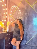 Ankita Dave PHOTO: શોર્ટ્સ અને ટી શર્ટમાં અંકિતા દવેએ શેર કરી હોટ તસવીરો