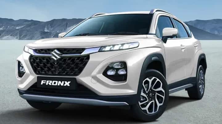 दिल्ली में Maruti Fronx Sigma Petrol की ऑन-रोड कीमत करीब 7.77 लाख रुपये बताई गई है. अगर ग्राहक 50 हजार रुपये की डाउन पेमेंट करता है तो करीब 7.27 लाख रुपये का कार लोन लेना होगा. यहां ध्यान देने वाली बात यह है कि जितनी ज्यादा डाउन पेमेंट होगी, उतनी ही कम रकम का लोन लेना पड़ेगा और इससे आपकी EMI भी कम हो जाएगी.