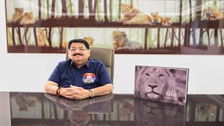 World Lion Day: વિશ્વ સિંહ દિવસ નિમિત્તે યાદોના વિશ્વમાં-પરિમલ નથવાણી
