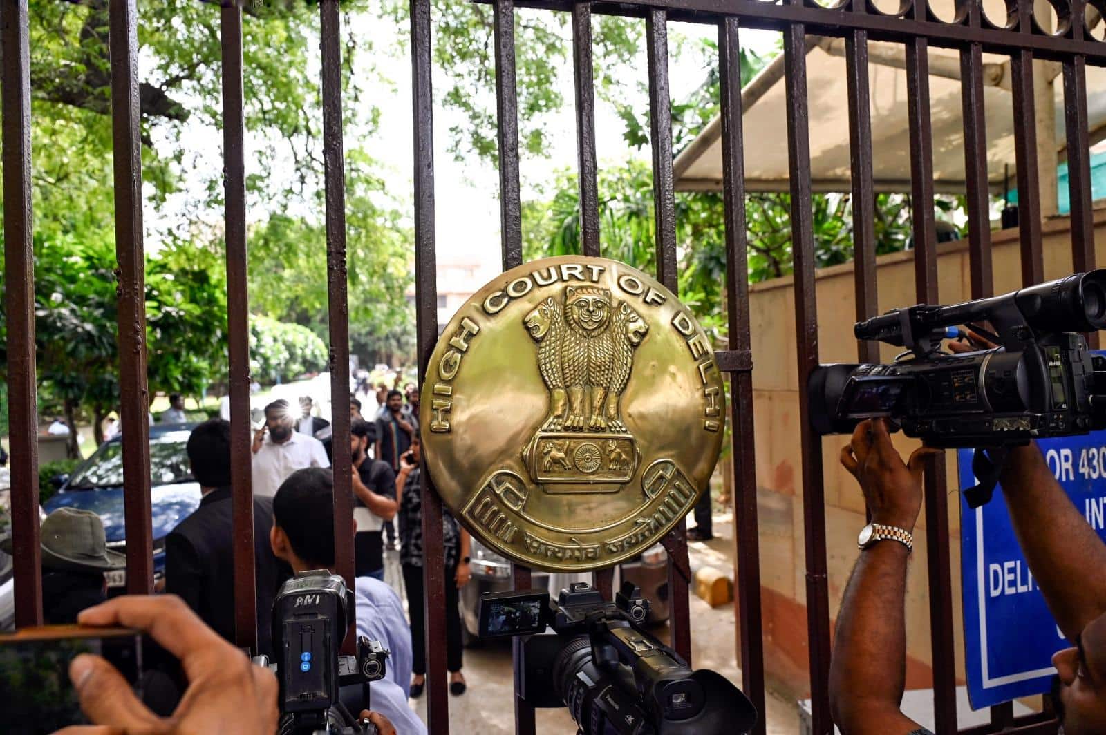 ‘Unacceptable’: Delhi HC Slams ‘Jeans Can Corrupt Boys’ Argument, Convicts Man For Sexual Harassment