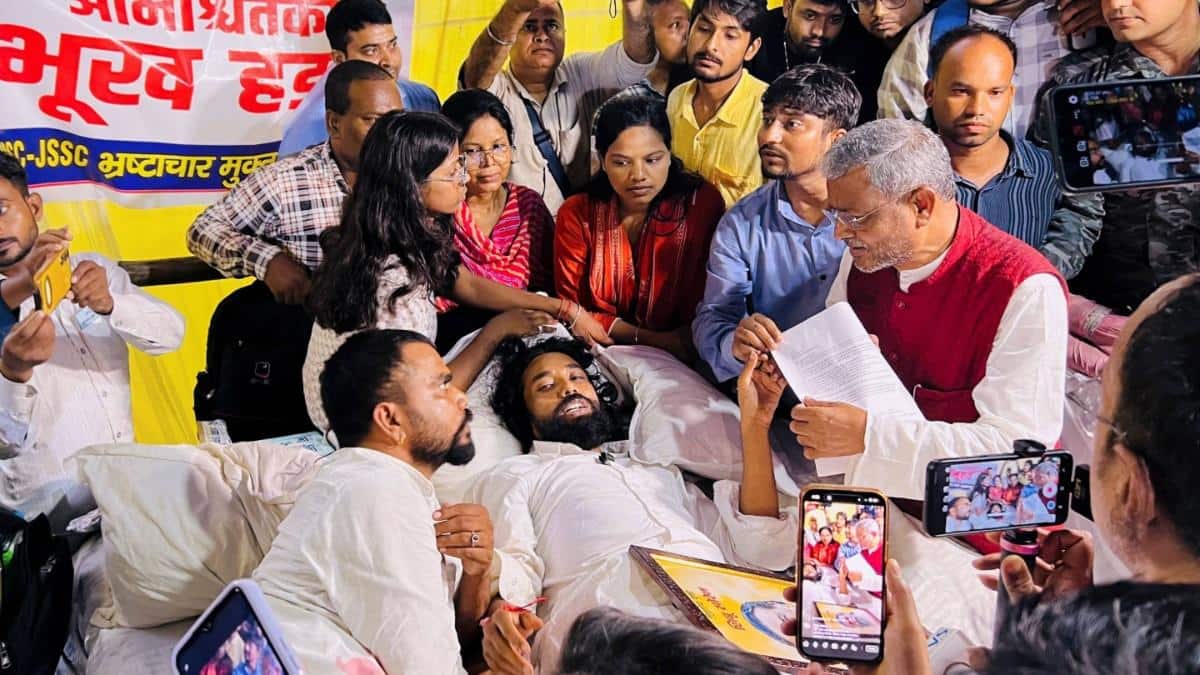 JPSC Exam Row: Ex-CM Babulal Marandi, BJP Leaders Detained Amid Protest Outside CM Soren's Residence