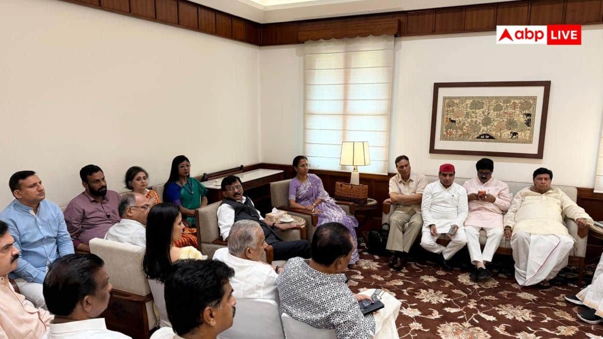 शरद पवार के सांसदों ने पीएम मोदी से की मुलाकात, किन मुद्दों पर हुई बात?