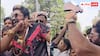 Jharkhand Student Protest: झुकेगा नहीं साला... झारखंड छात्र आंदोलन में कुल्हाड़ी लेकर पहुंचे पुष्पा भाऊ, वीडियो वायरल