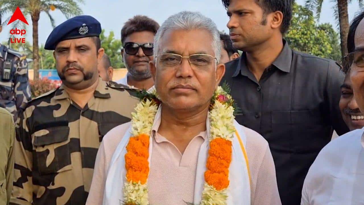 Dilip Ghosh: বৃষ্টি হলেই জল জমে কলকাতায়,'আন্তর্জাতিক পরামর্শ' নিয়ে সেই সমাধানের কথা বললেন রাজ্যের পঞ্চায়েতমন্ত্রী দিলীপ ঘোষ