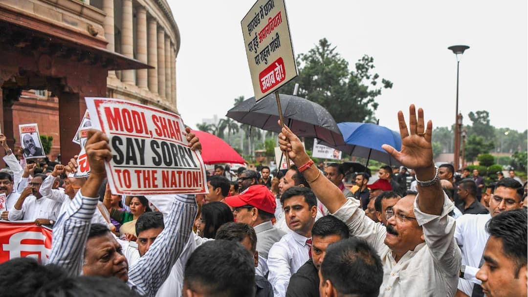 Parliament Face-Off: NDA, INDIA Bloc Clash Over Jharkhand Protest, Ayodhya Temple Donations
