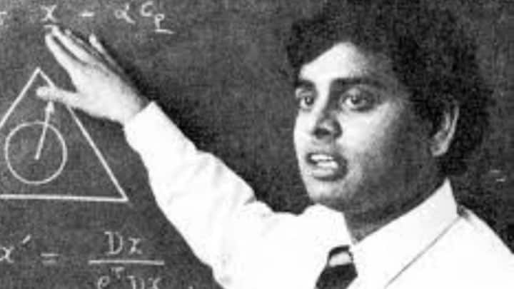 नरेंद्र कर्मकार एक गणितज्ञ हैं, जिन्होंने साल 1984 में एक खास एल्गोरिदम तैयार किया था, जिसे 'कर्मकार एल्गोरिदम' के नाम से जाना जाता है. उन्होंने आईआईटी बॉम्बे से इलेक्ट्रिकल इंजीनियरिंग में बीटेक किया और बाद में अमेरिका की कैलिफोर्निया इंस्टीट्यूट ऑफ टेक्नोलॉजी से एमएस और पीएचडी की पढ़ाई पूरी की. उन्हें कई बड़े सम्मान मिल चुके हैं, जिनमें साल 2020 में मिला पेरिस कानेलाकिस अवॉर्ड और साल 1996 में आईआईटी बॉम्बे का डिस्टिंग्विश्ड एलुमनस अवॉर्ड शामिल है.