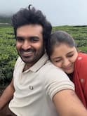 Kiran Abbavaram: అబ్బవరం ఫ్యామిలీ టూర్... కొడుకు, భార్యతో కిరణ్ ఫోటోలు