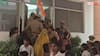 सड़क के लिए DM ऑफिस पहुंचे Gen-Alpha बच्चे, हाथों में तिरंगा लेकर किया प्रदर्शन