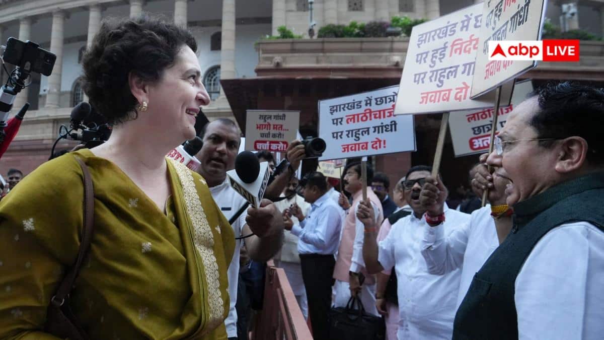 NDA और विपक्ष में रार: BJP ने कहा- भागिए मत, खरगे बोले- 'गोल पोस्ट चेंज नहीं