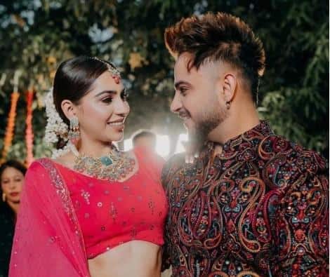 Punjabi Singer Marriage Trouble: ਮਸ਼ਹੂਰ ਪੰਜਾਬੀ ਗਾਇਕ ਦਾ ਟੁੱਟਣ ਵਾਲਾ ਵਿਆਹੁਤਾ ਰਿਸ਼ਤਾ? ਜਾਣੋ ਸੋਸ਼ਲ ਮੀਡੀਆ 'ਤੇ ਕਿਉਂ ਛਿੜੀ ਚਰਚਾ...?