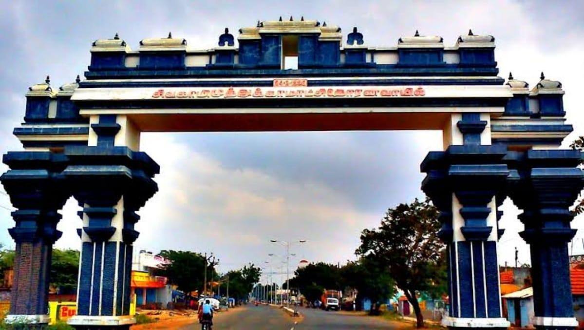 சிவகங்கை: அனுமதியற்ற 16 மழலையர் பள்ளிகள் மூடல்.. குழந்தைகளை சேர்க்க வேண்டாம் - ஆட்சியர் எச்சரிக்கை !
