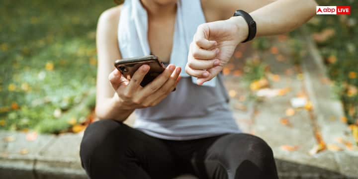 अगर आपको दौड़ना, पैदल चलना या साइकिल चलाना पसंद है तो Strava जैसे ऐप आपके लिए काफी बेहतरीन साबित हो सकते हैं. ये आपकी एक्टिविटी को रिकॉर्ड करके दूरी, समय और परफॉर्मेंस जैसे आंकड़ों को समझने में मदद करता है.